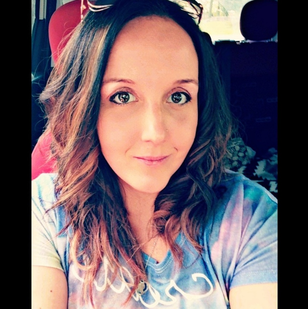 Meet your Posher, Ivy